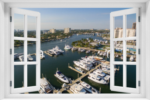 Fototapeta Naklejka Na Ścianę Okno 3D - Boat and yacht parking in Fort Lauderdale bay, Florida USA. Aerial view.