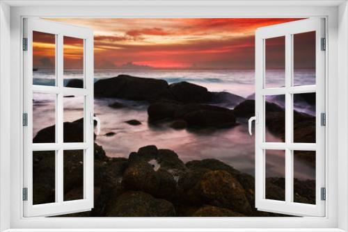 Fototapeta Naklejka Na Ścianę Okno 3D - Tropical sunset on the rocks