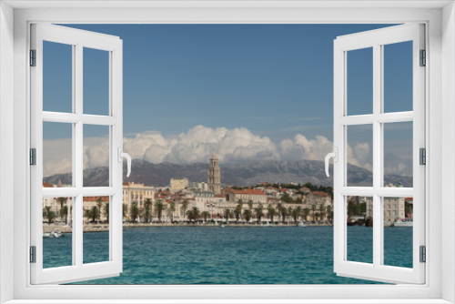 Fototapeta Naklejka Na Ścianę Okno 3D - Split Skyline Sunny Harbour 