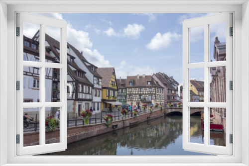Fototapeta Naklejka Na Ścianę Okno 3D - The beautiful village of Colmar in France