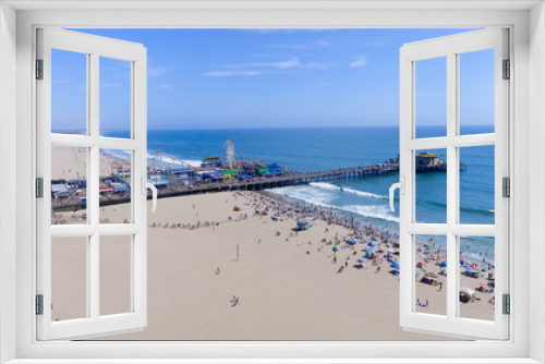 Fototapeta Naklejka Na Ścianę Okno 3D - Santa Monica pier and parking from high viewpoint