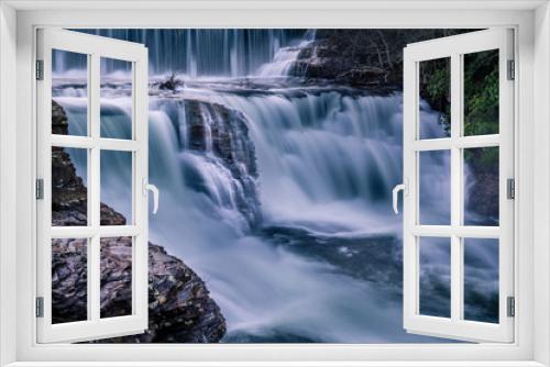 Fototapeta Naklejka Na Ścianę Okno 3D - DeSoto Falls