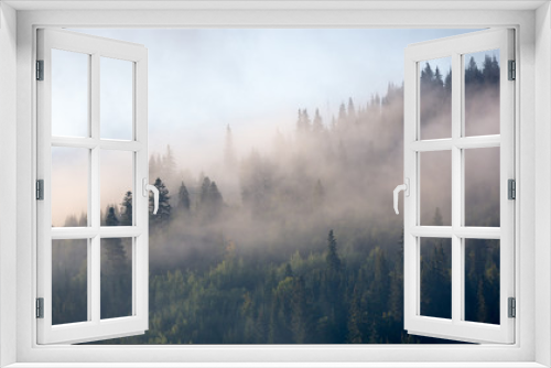Fototapeta Naklejka Na Ścianę Okno 3D - morning in mountains