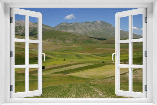 Fototapeta Naklejka Na Ścianę Okno 3D - Castelluccio di Norcia - Umbria