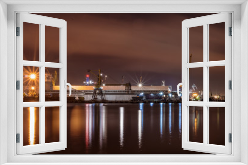 Fototapeta Naklejka Na Ścianę Okno 3D - Cargo crane at the port of Odessa