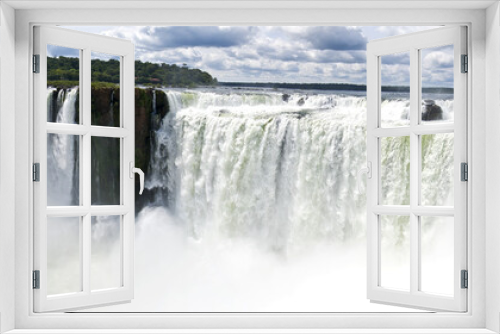Fototapeta Naklejka Na Ścianę Okno 3D - Iguacu Wasserfälle