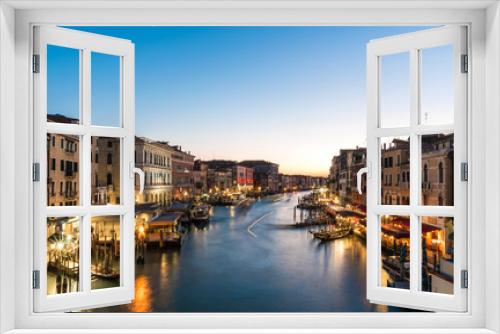Fototapeta Naklejka Na Ścianę Okno 3D - Venice, Italy - The city on the sea, with the most characteristic places and touristic attractions.