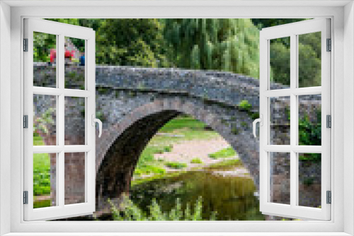 Fototapeta Naklejka Na Ścianę Okno 3D - Le vieux pont au dessus de l'Aveyron à Belcastel