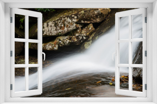 Fototapeta Naklejka Na Ścianę Okno 3D - white waterfall in nature.