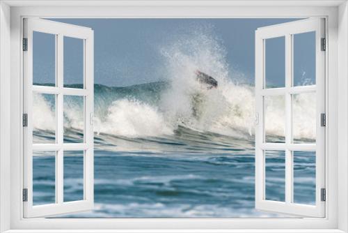 Fototapeta Naklejka Na Ścianę Okno 3D - Bodyboarder surfing ocean wave