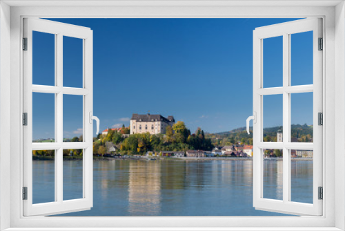 Fototapeta Naklejka Na Ścianę Okno 3D - Grein Donau Panorama