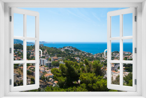 Fototapeta Naklejka Na Ścianę Okno 3D - Marseilles View