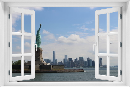 Fototapeta Naklejka Na Ścianę Okno 3D - statue de la liberté