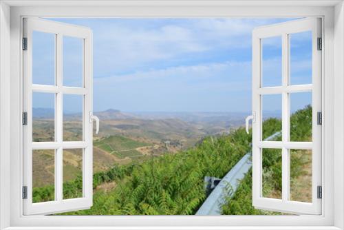 Fototapeta Naklejka Na Ścianę Okno 3D - COA/DOURO VINHATEIRO