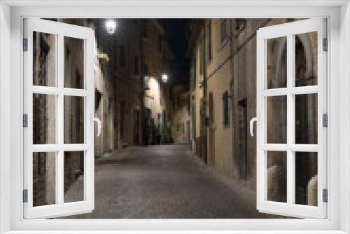 Fototapeta Naklejka Na Ścianę Okno 3D - Corinaldo (Marches, Italy) at evening