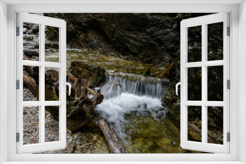 Fototapeta Naklejka Na Ścianę Okno 3D - large Waterfall from ravine in autumn, long exposure