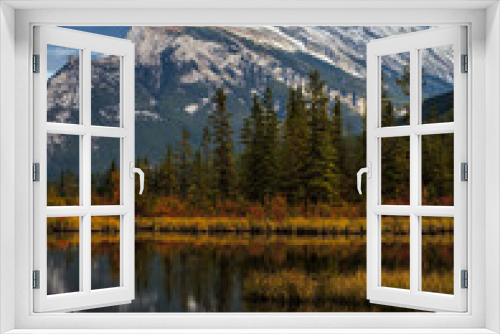 Fototapeta Naklejka Na Ścianę Okno 3D - Mount Rundle Reflected in Vermillion Lakes, Banff National Park