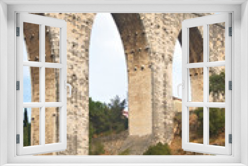 Fototapeta Naklejka Na Ścianę Okno 3D - The Aguas Livres Aqueduct in Lisbon.