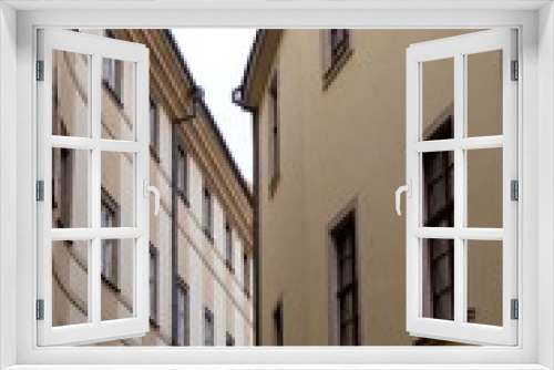 Fototapeta Naklejka Na Ścianę Okno 3D - facades of historical streets in prague