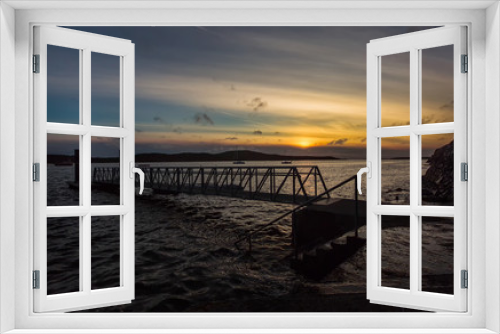 Fototapeta Naklejka Na Ścianę Okno 3D - Sunset over Clifden Bay