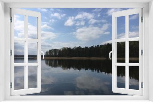 Fototapeta Naklejka Na Ścianę Okno 3D - Mirrored landscape