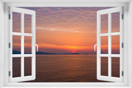 Fototapeta Naklejka Na Ścianę Okno 3D - Red sunrise over Korean coast