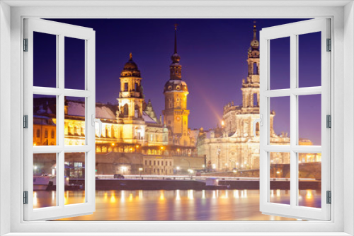 Fototapeta Naklejka Na Ścianę Okno 3D - Winterabend in Dresden, Deutschland