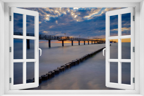 Fototapeta Naklejka Na Ścianę Okno 3D - Seebrücke von Graal-Müritz