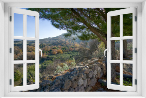 Fototapeta Naklejka Na Ścianę Okno 3D - Autumn hills