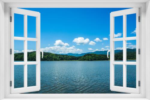 Fototapeta Naklejka Na Ścianę Okno 3D - Lake Hwajinpo in Goseong-gun, Gangwon-do and beautiful sky