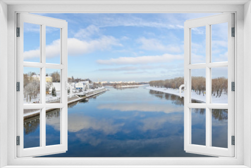 Fototapeta Naklejka Na Ścianę Okno 3D - River in winter