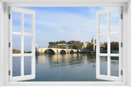Fototapeta Naklejka Na Ścianę Okno 3D - Avignon, cité des papes dans le Vaucluse, France
