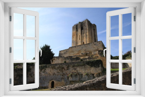 Fototapeta Naklejka Na Ścianę Okno 3D - Chateau en ruine