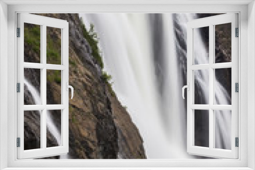 Fototapeta Naklejka Na Ścianę Okno 3D - Montmorency Falls in Quebec