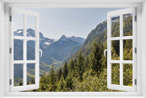 Fototapeta Naklejka Na Ścianę Okno 3D - Alpine landscape in Western Carinthia, Austria.