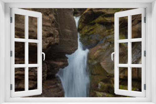 Fototapeta Naklejka Na Ścianę Okno 3D - Hayes Creek Waterfall
