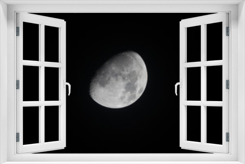 Fototapeta Naklejka Na Ścianę Okno 3D - Waxing Gibbous Moon 30 October 2017