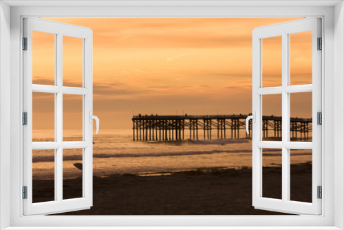 Fototapeta Naklejka Na Ścianę Okno 3D - California Boardwalk at Sunset