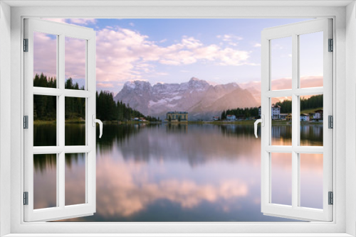 Fototapeta Naklejka Na Ścianę Okno 3D - Lake Misurina in Dolomites, Italy