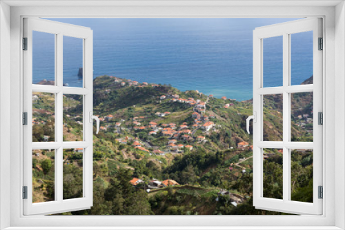Fototapeta Naklejka Na Ścianę Okno 3D -  Porto da Cruz on the north coast of Madeira , Portugal