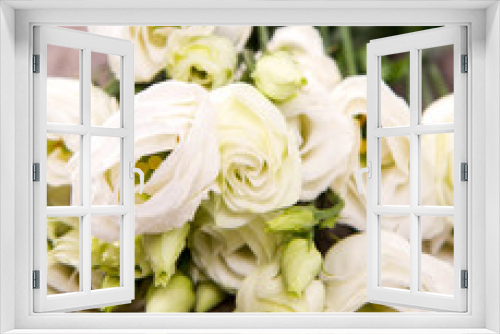 Fototapeta Naklejka Na Ścianę Okno 3D - White roses on a wooden background