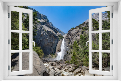 Fototapeta Naklejka Na Ścianę Okno 3D - Yosemite Fall in Yosemite Valley, National Park