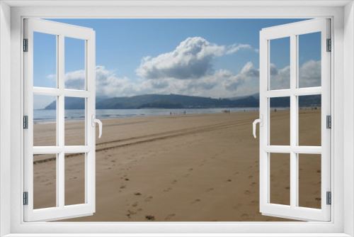 Fototapeta Naklejka Na Ścianę Okno 3D - Playa de Laredo en Cantabria (España)