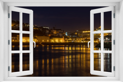 Fototapeta Naklejka Na Ścianę Okno 3D - Porto bei Nacht