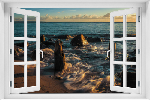Fototapeta Naklejka Na Ścianę Okno 3D - Brandung am Meer, Sonnenaufgang