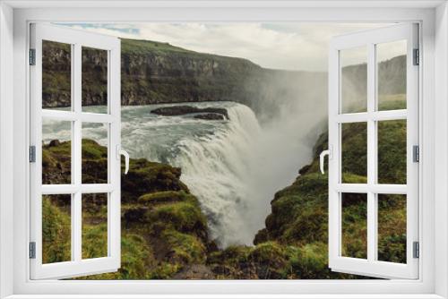 Fototapeta Naklejka Na Ścianę Okno 3D - beautiful  scenic icelandic landscape with majestic waterfall