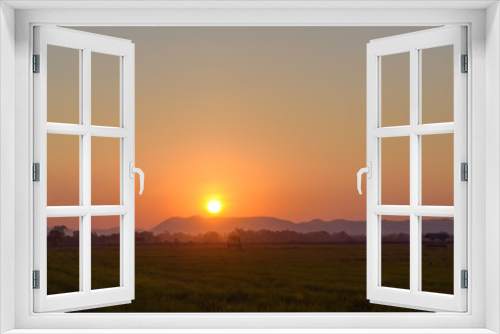 Fototapeta Naklejka Na Ścianę Okno 3D - Beautiful sunset landscape and meadow