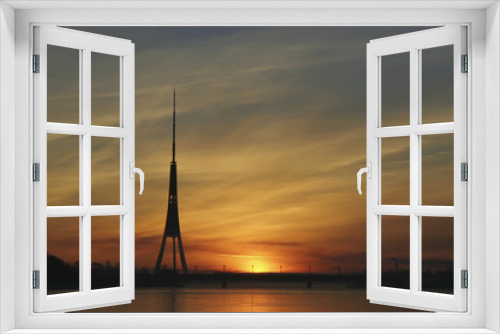 Fototapeta Naklejka Na Ścianę Okno 3D - tv tower's silhouette