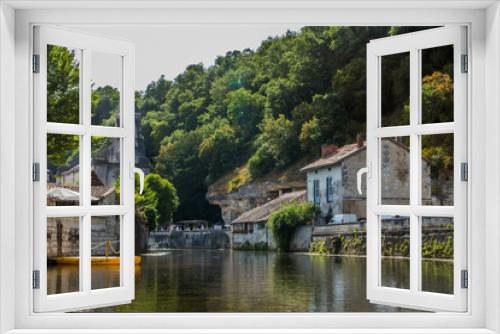 Fototapeta Naklejka Na Ścianę Okno 3D - Les portes fluviales de la cité
