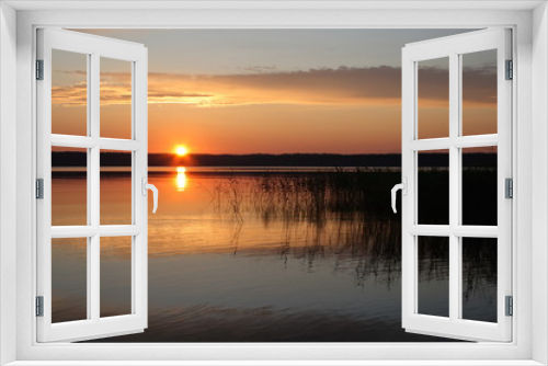 Fototapeta Naklejka Na Ścianę Okno 3D - sunset on the lake.